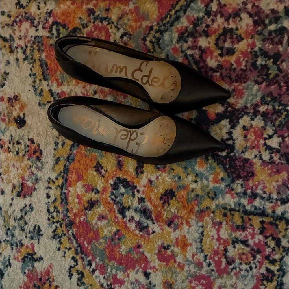 Sam Edelman Black Pointed Flats - Picture 3 of 4